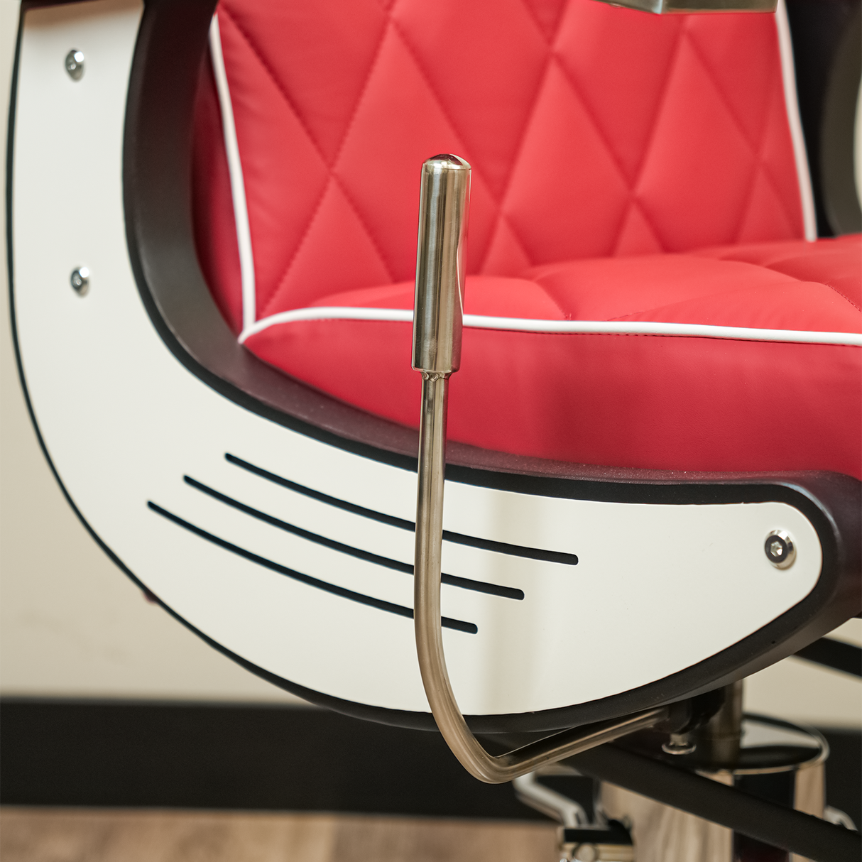Bursa 2.0 Barber Chair - Red - Empire Barber Supply