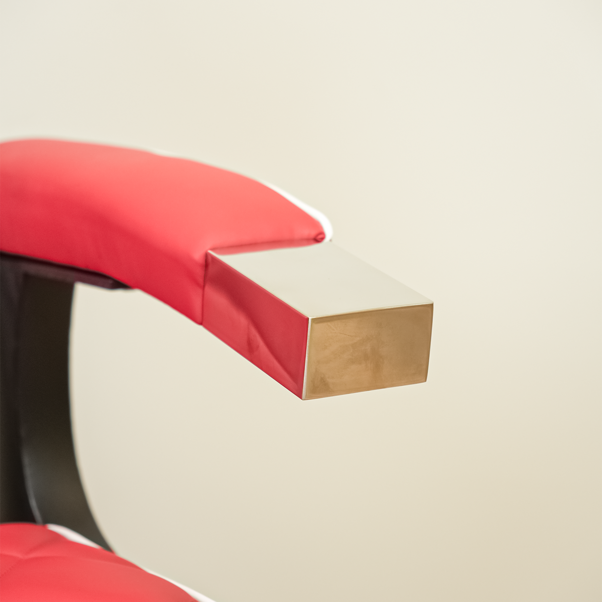 Bursa 2.0 Barber Chair - Red - Empire Barber Supply