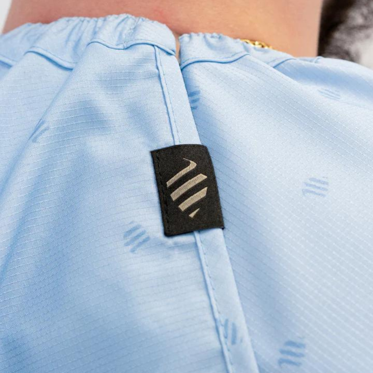 Barber Strong The Barber Shield Cape - Arctic Blue