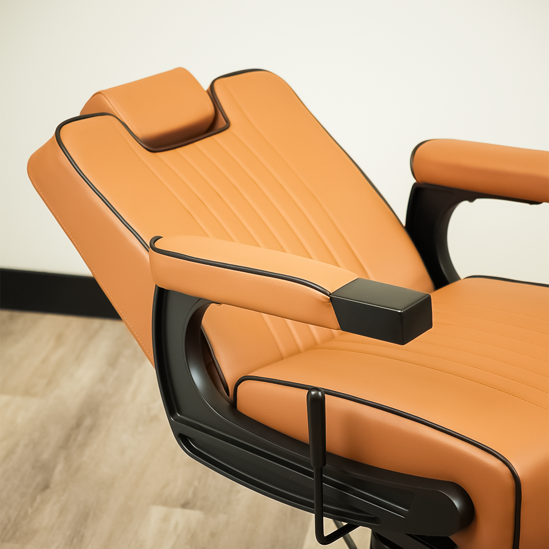 Cedrus Barber Chair - Camel