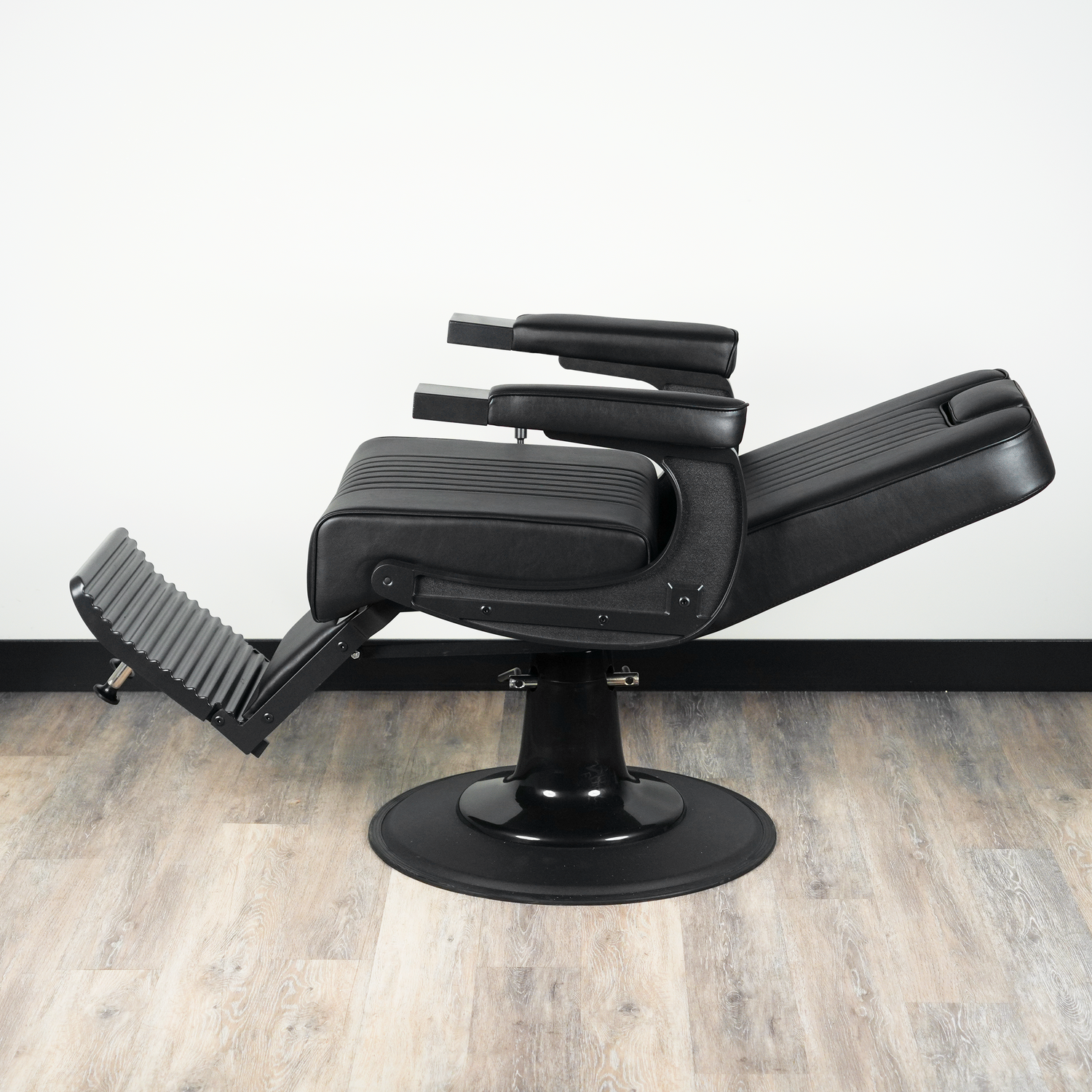 Vanguard Barber Chair