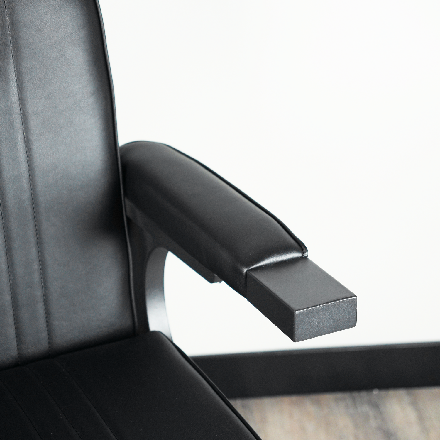 Vanguard Barber Chair