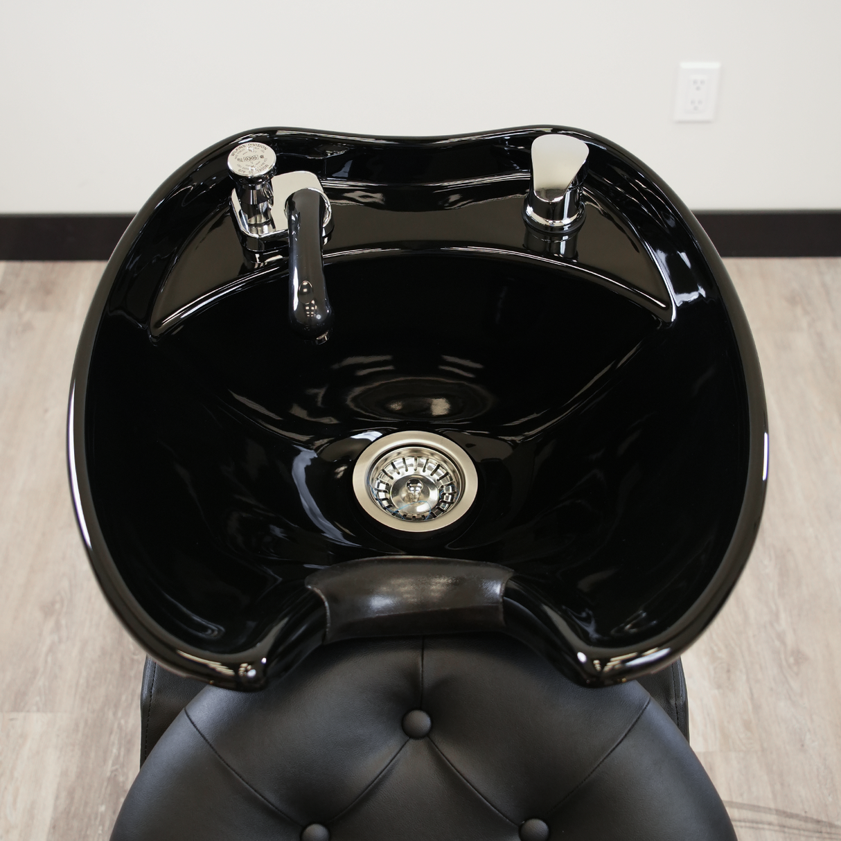 Luxor Shampoo Backwash Unit
