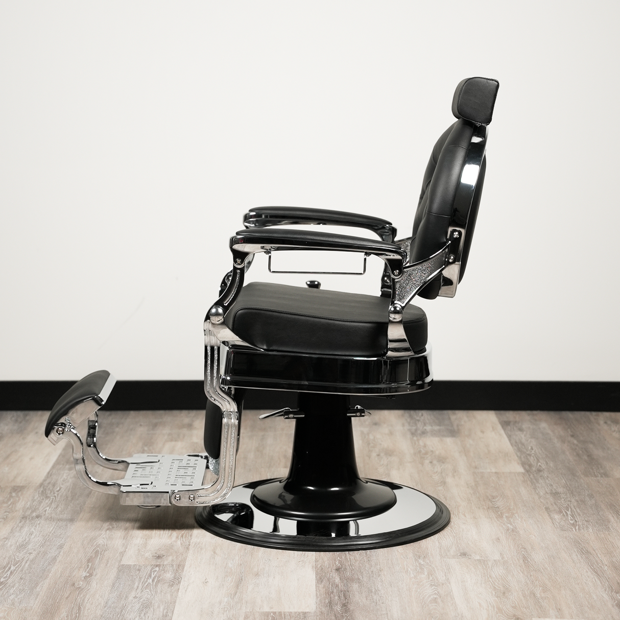 Zafir Barber Chair