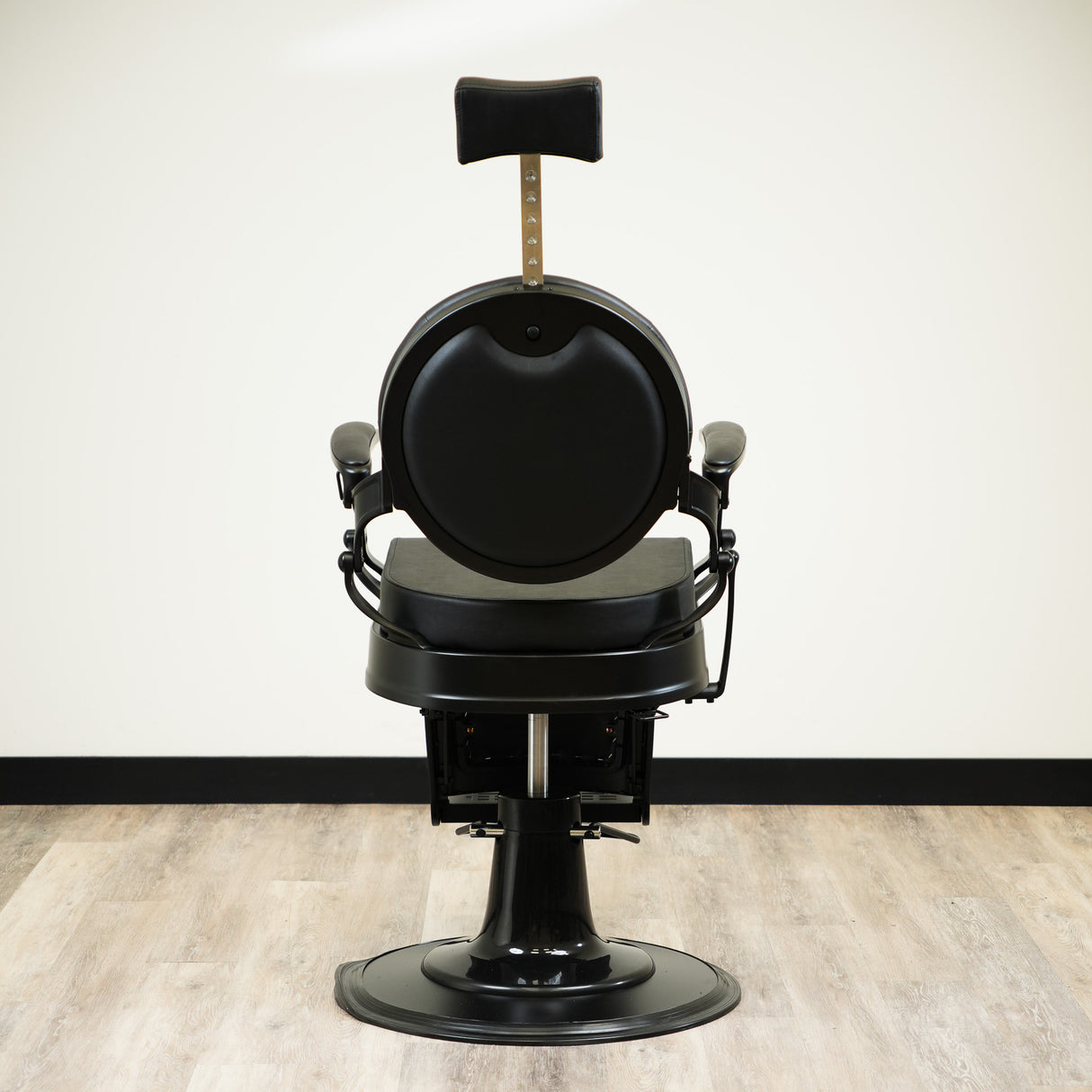 Sultan Barber Chair - Black