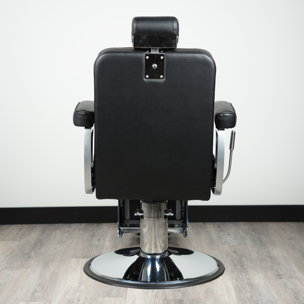 Tangier Titan Barber Chair