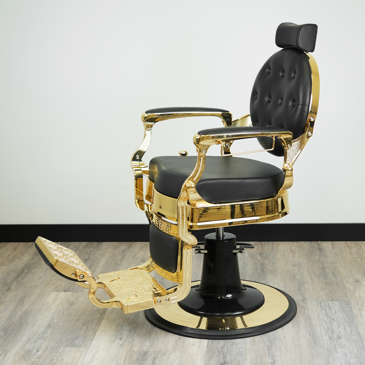 Geneva Gold Barber Chair