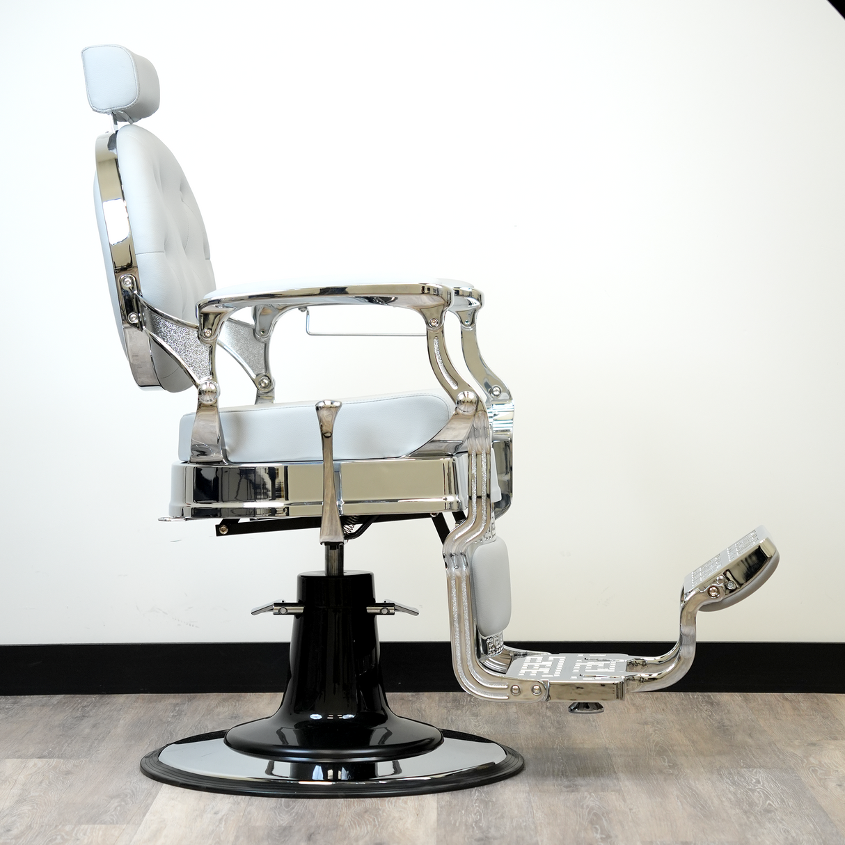 Santana Silver Barber Chair