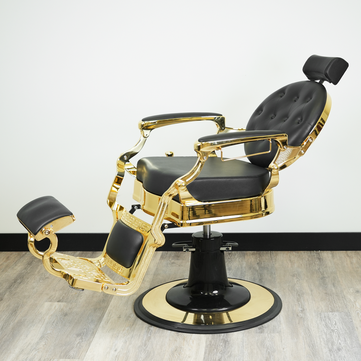 Geneva Gold Barber Chair