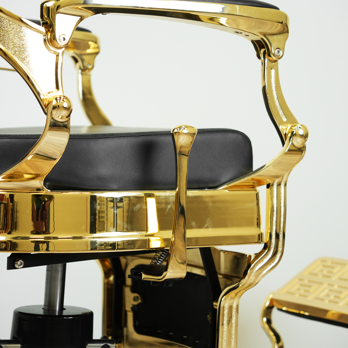 Geneva Gold Barber Chair