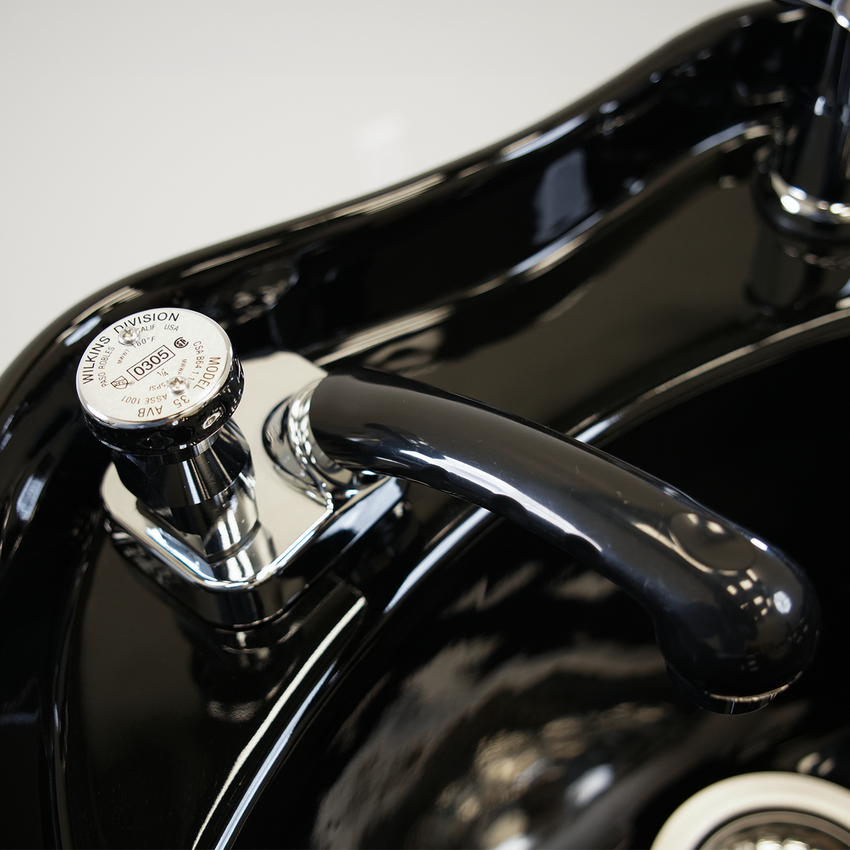 Luxor Shampoo Backwash Unit